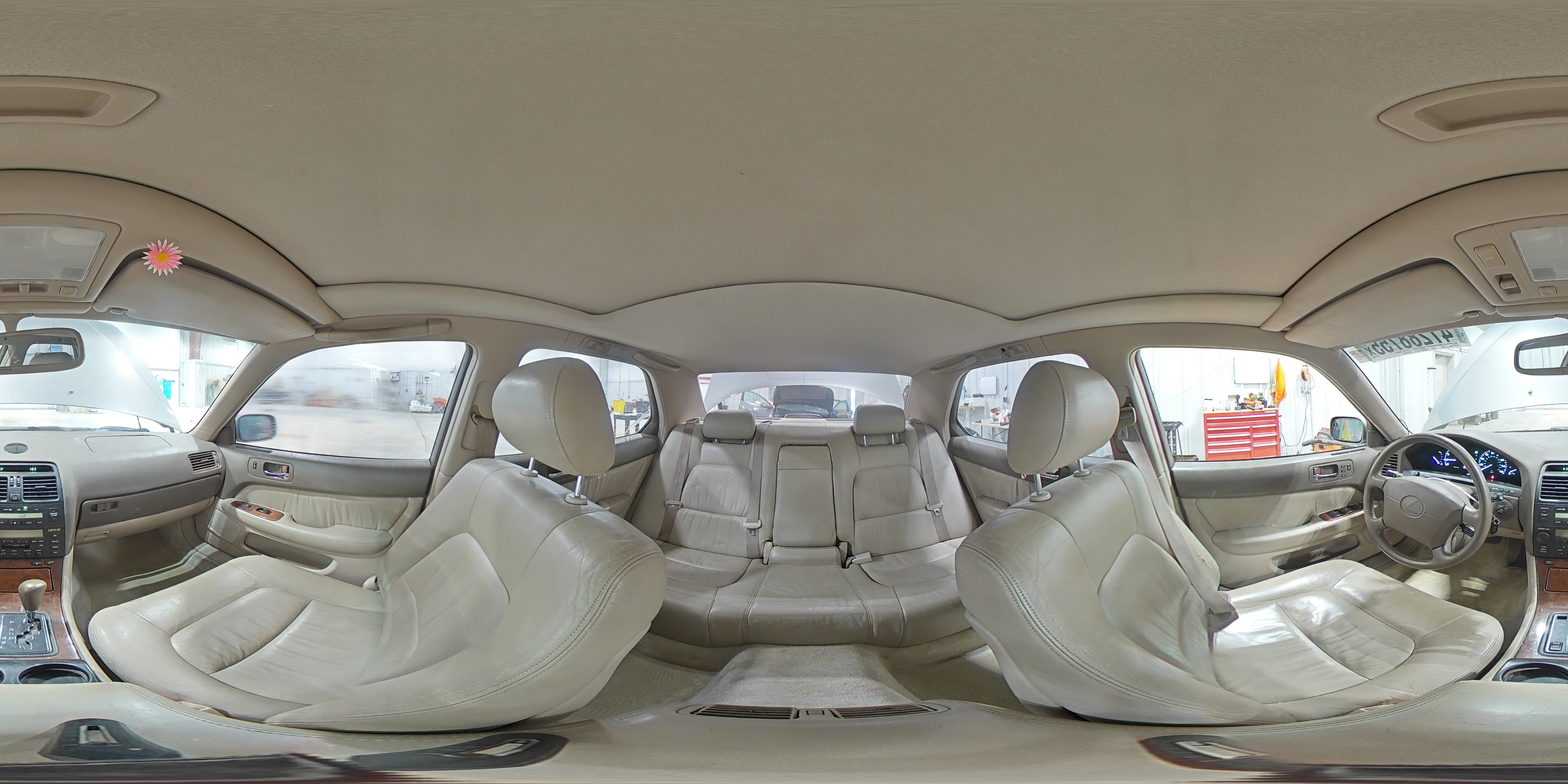 1996 Lexus LS - Image 13