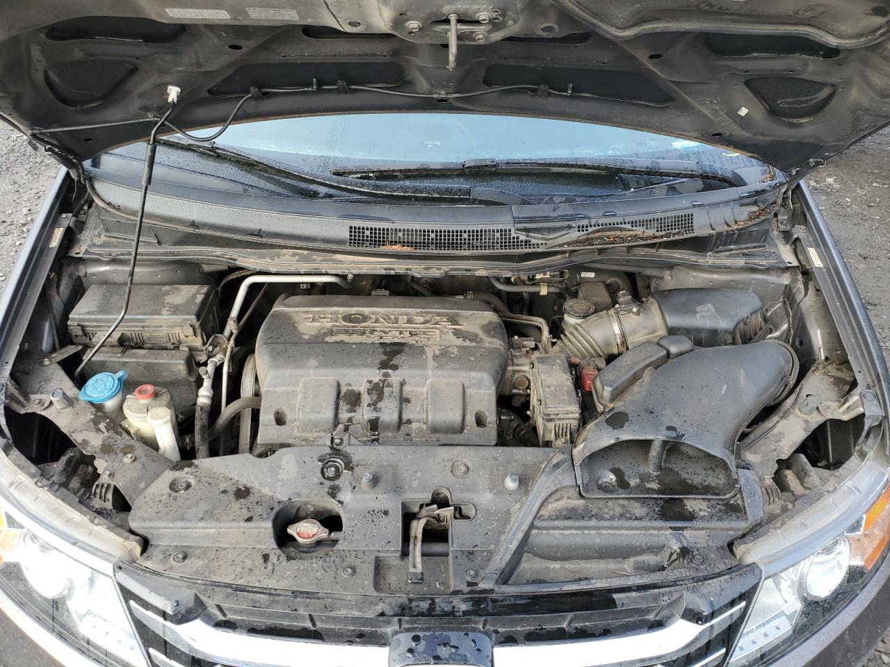 2015 Honda Odyssey - Image 12