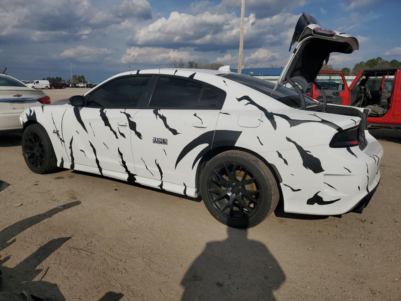 2019 Dodge Charger - Image 2