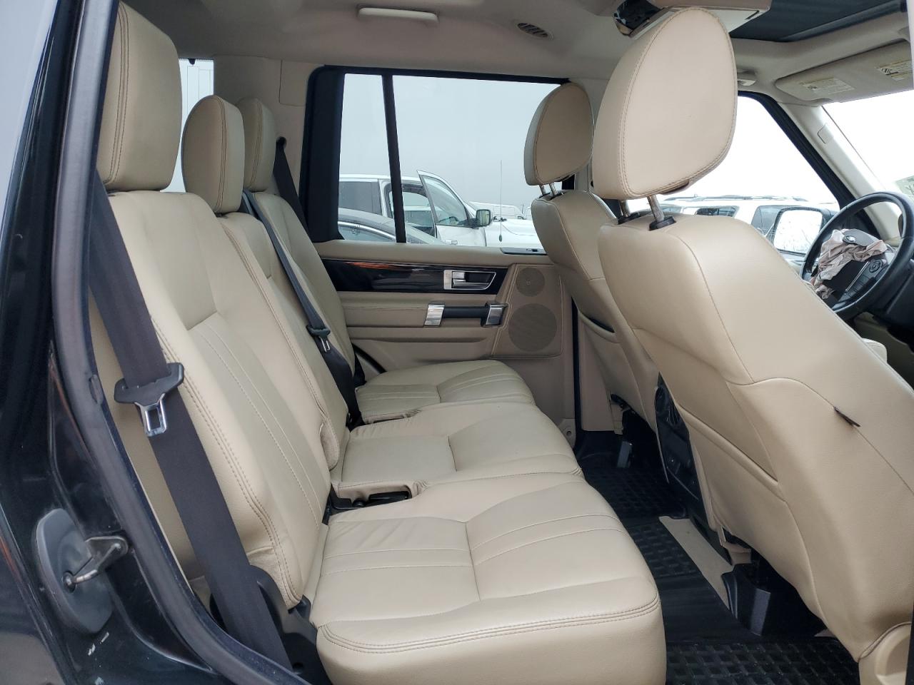 2012 Land Rover LR4 - Image 11