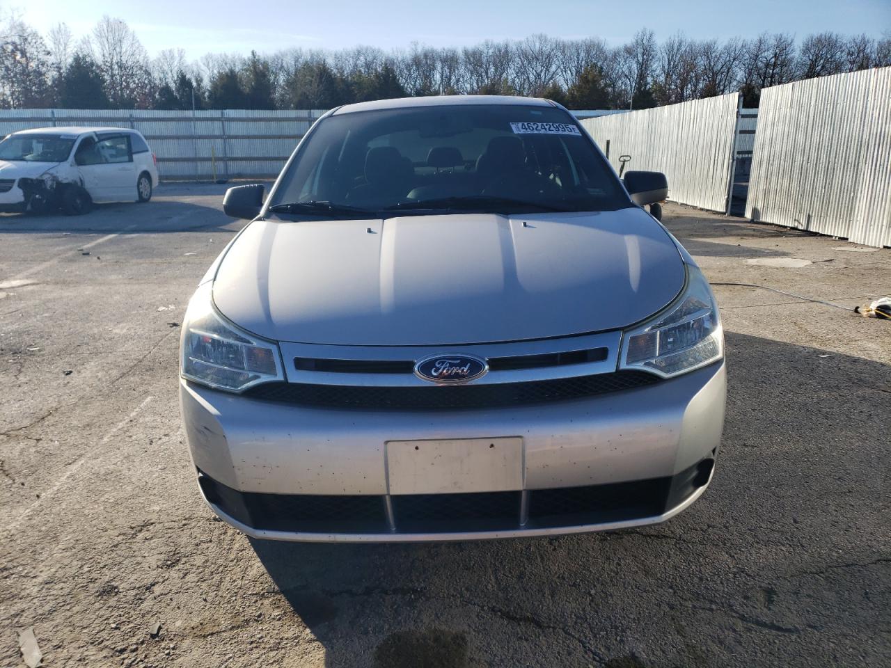 2011 Ford Focus - Image 5
