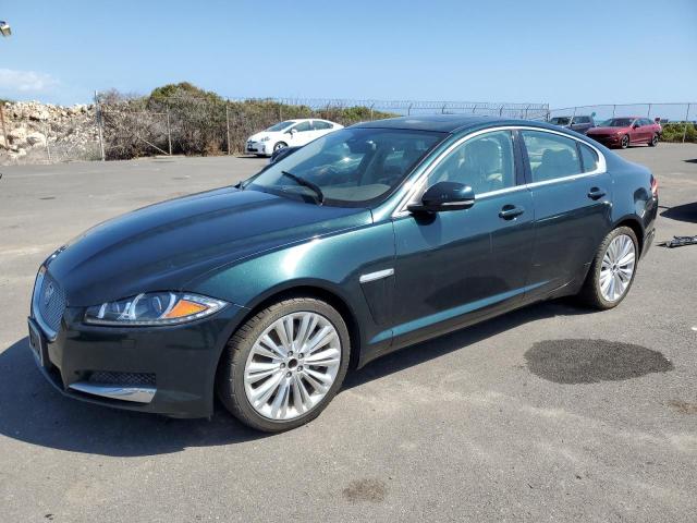 Седани JAGUAR XF 2012 Зелений