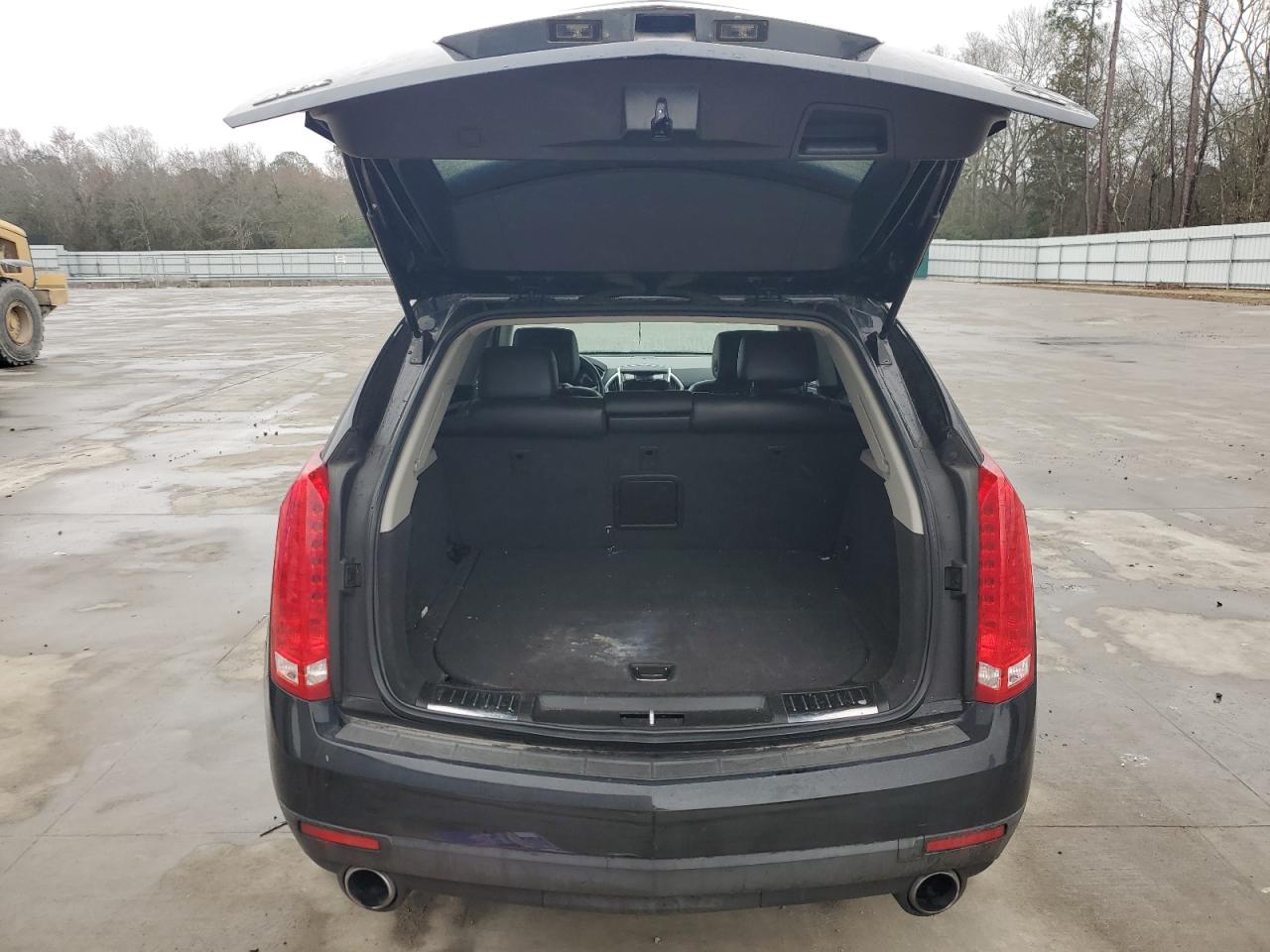 2013 Cadillac SRX - Image 6