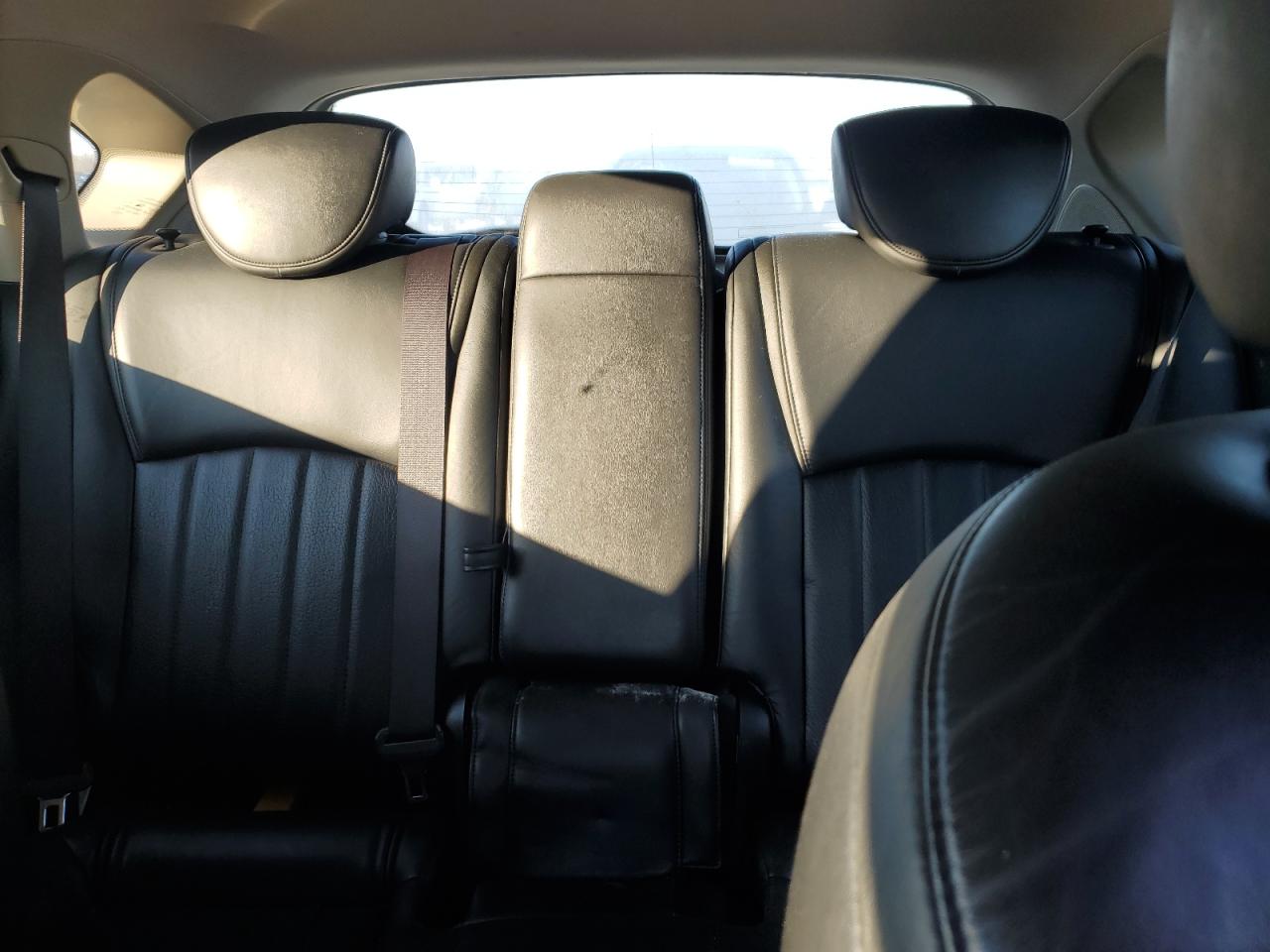 2012 Infiniti EX - Image 10