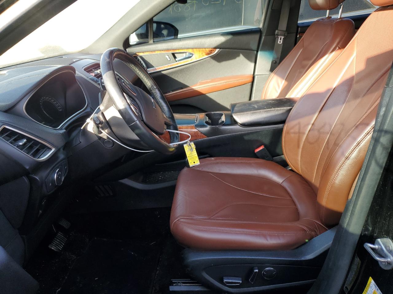 2017 Lincoln MKX - Image 7
