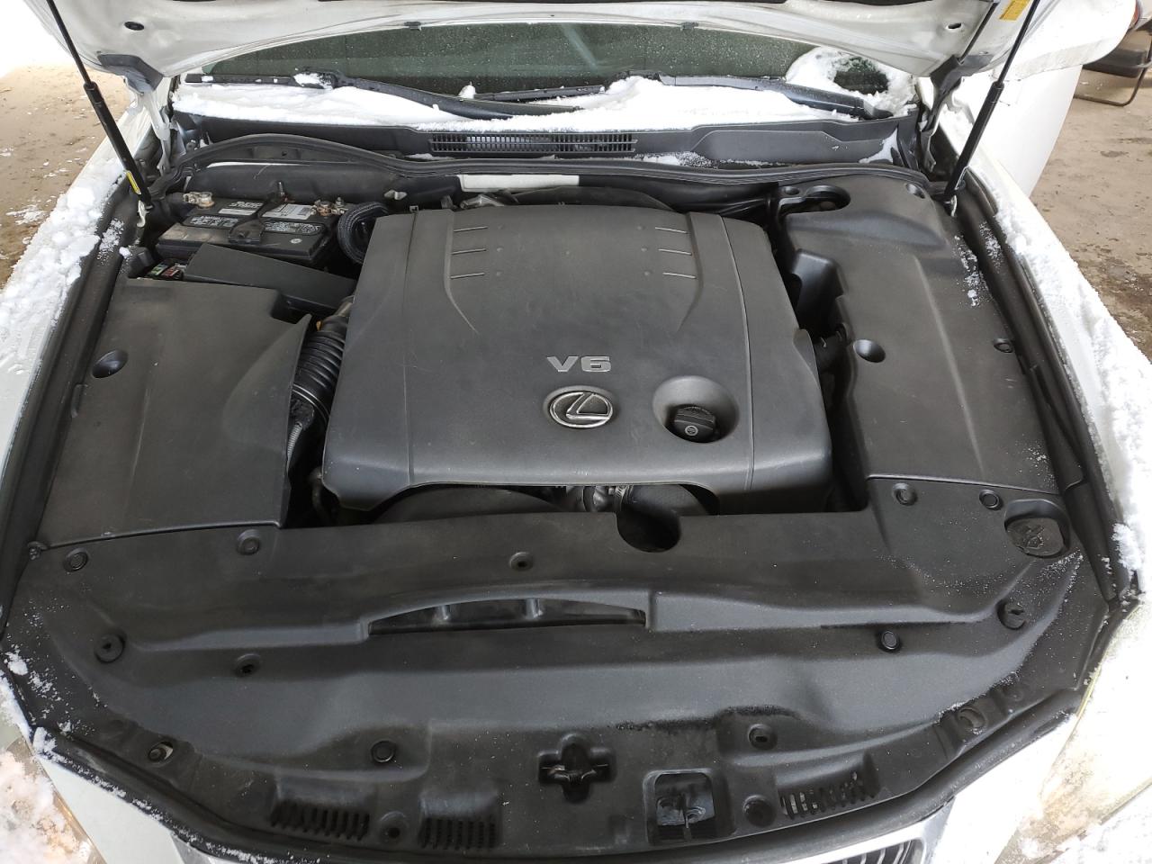2008 Lexus IS - Image 11