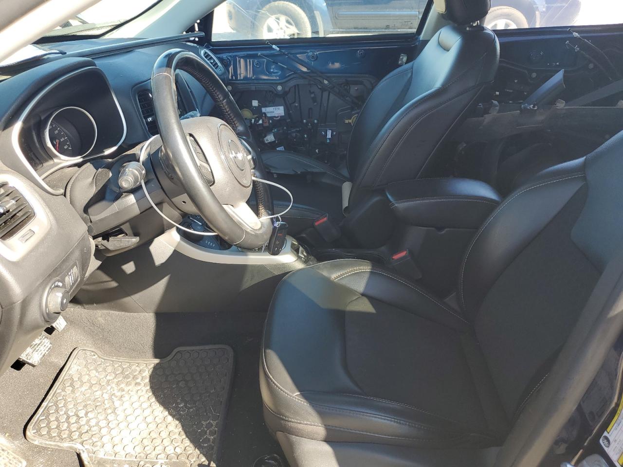2021 Jeep Compass - Image 7