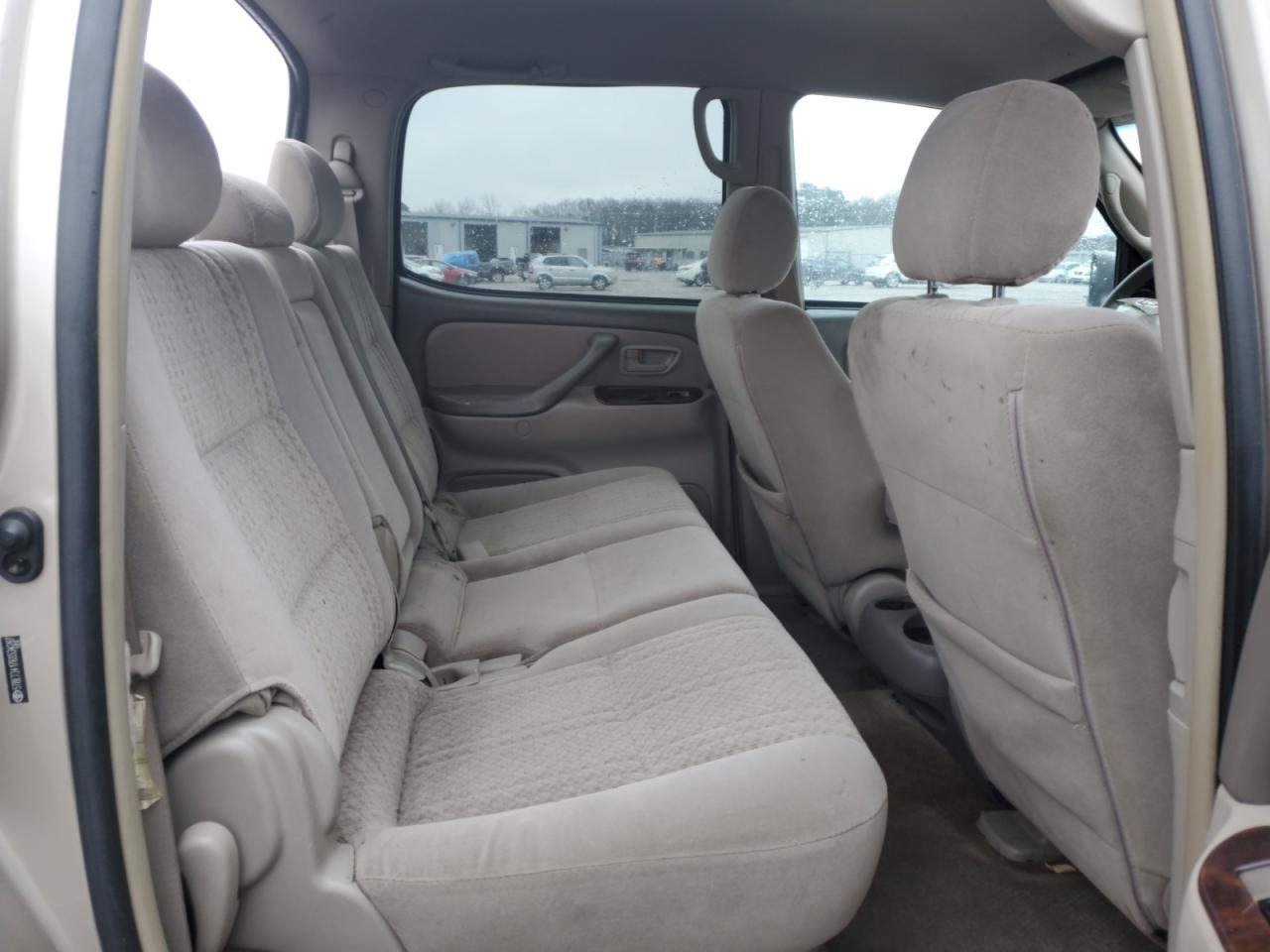 2006 Toyota Tundra - Image 10