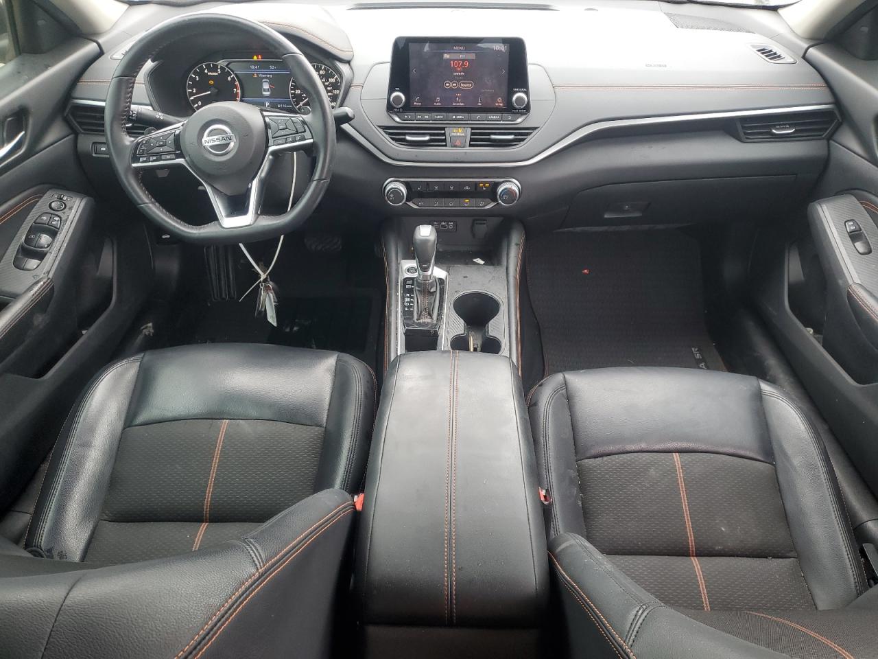 2019 Nissan Altima - Image 8