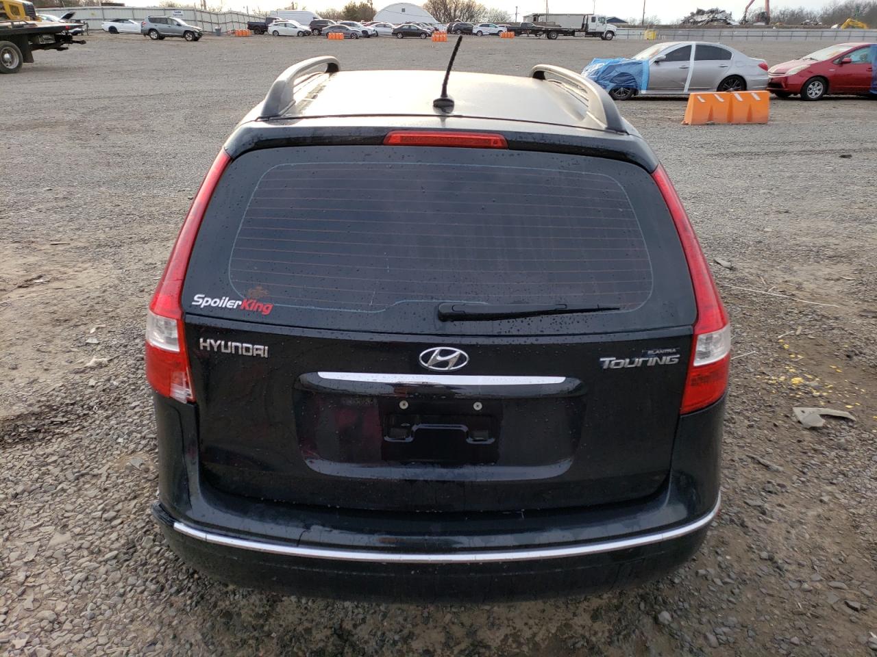 2010 Hyundai Elantra - Image 6
