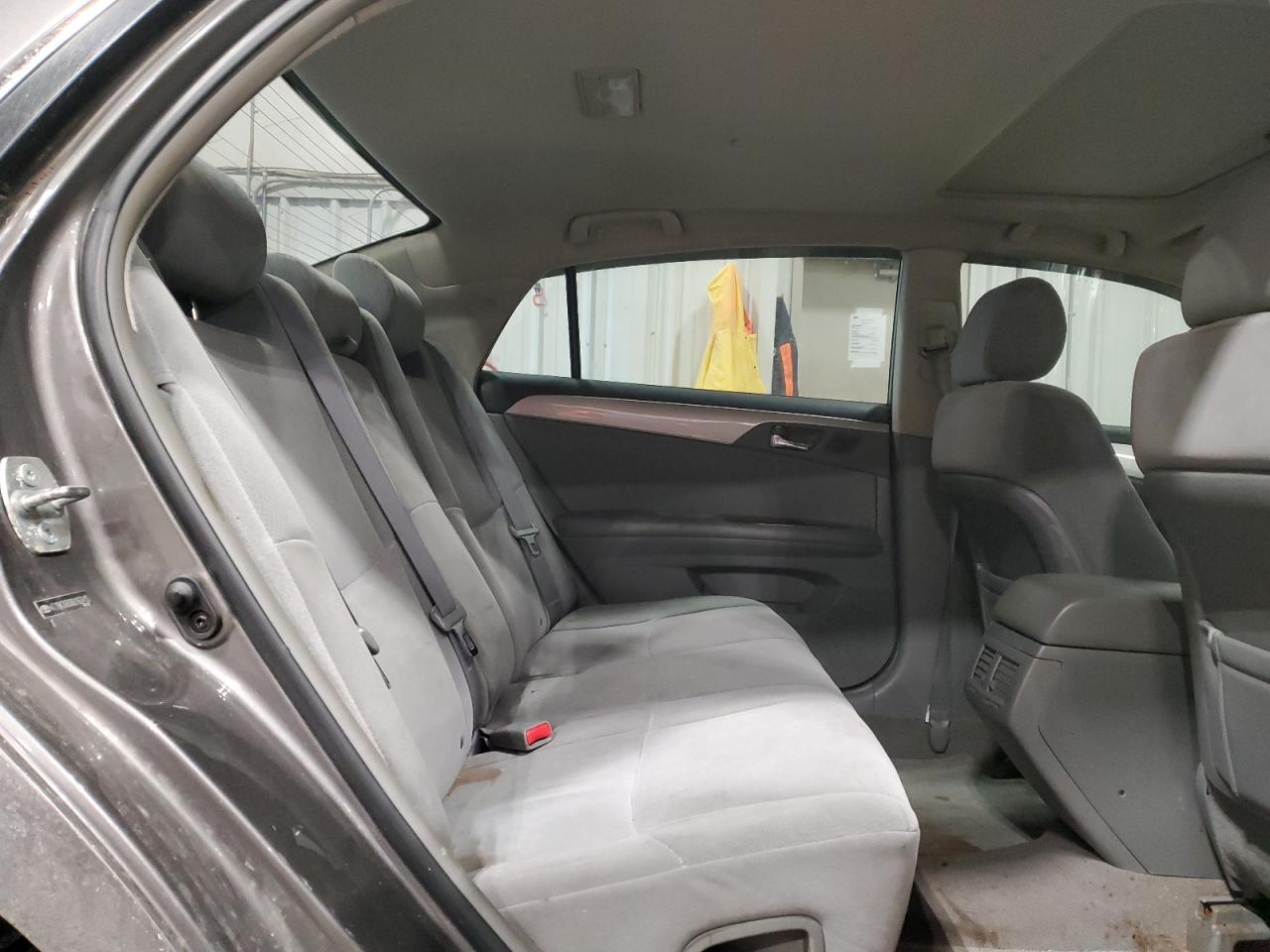 2006 Toyota Avalon - Image 10