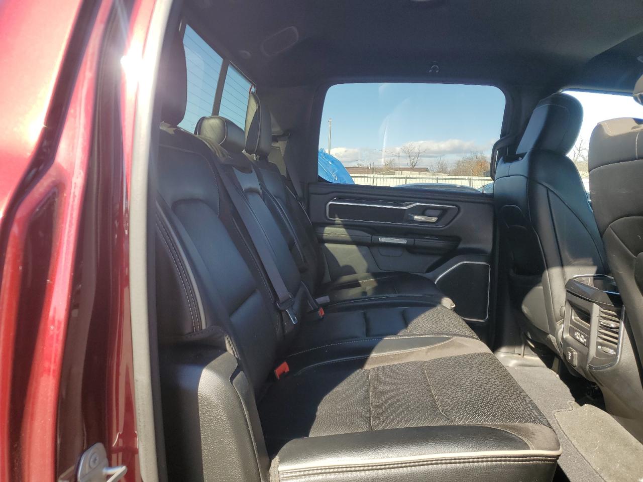 2020 RAM 1500 - Image 10