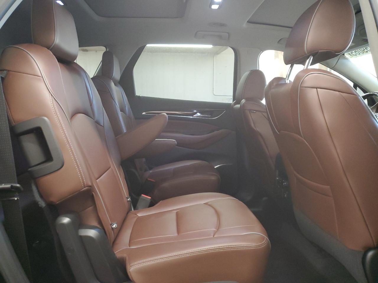 2018 Buick Enclave - Image 11