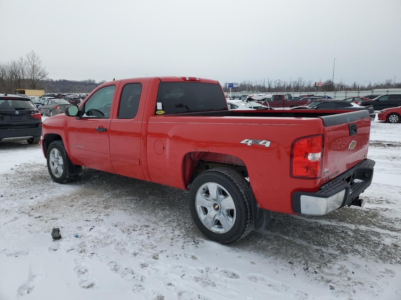 2011 Chevrolet Silverado - Image 2