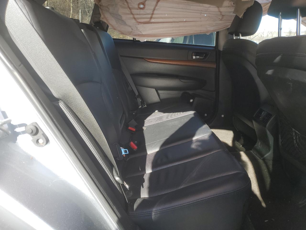 2013 Subaru Outback - Image 10