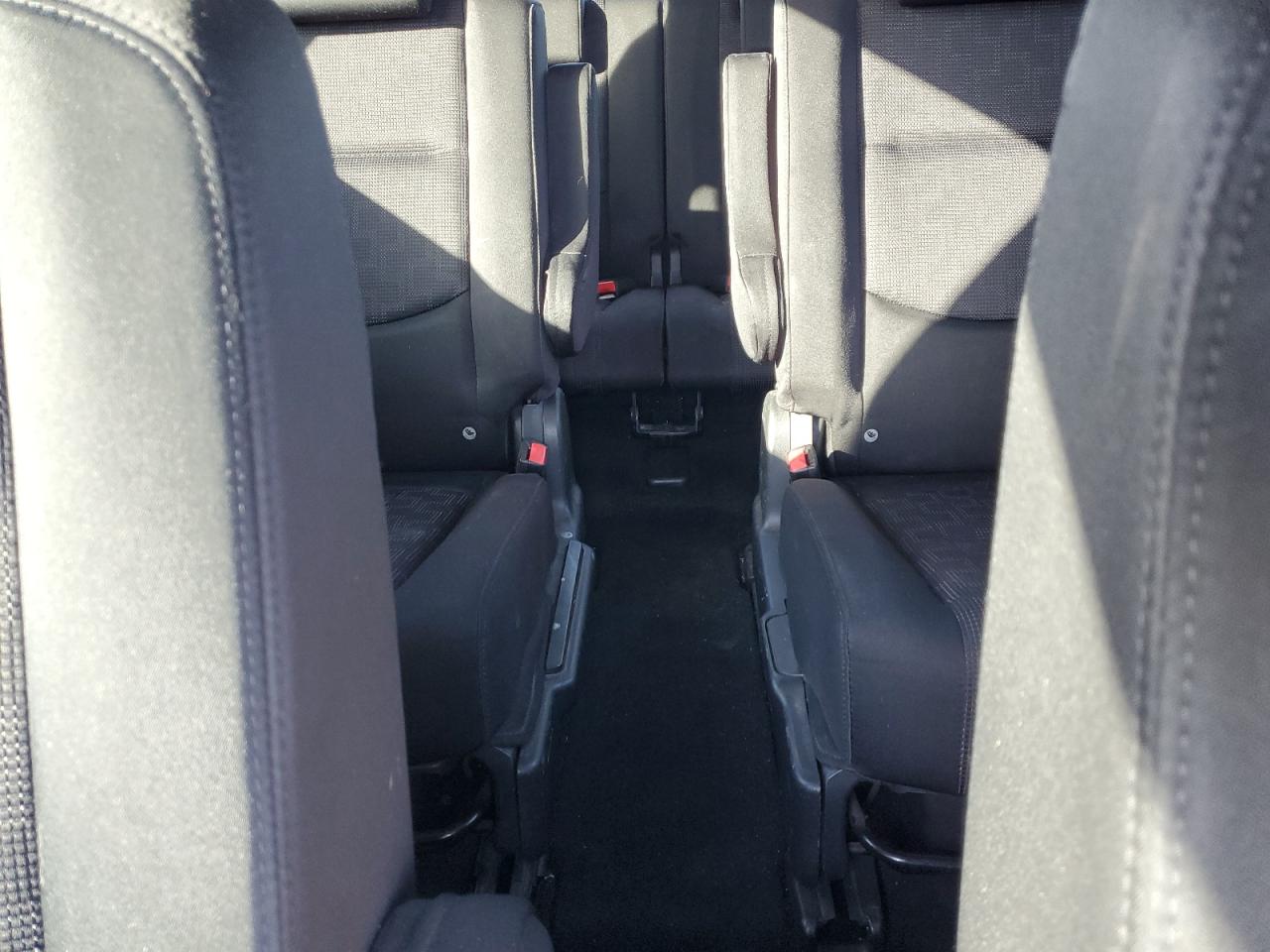 2009 Mazda 5 - Image 10