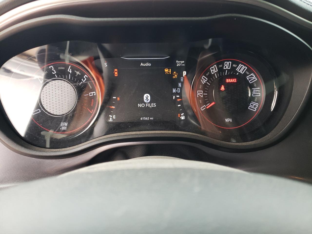 2020 Dodge Challenger - Image 9