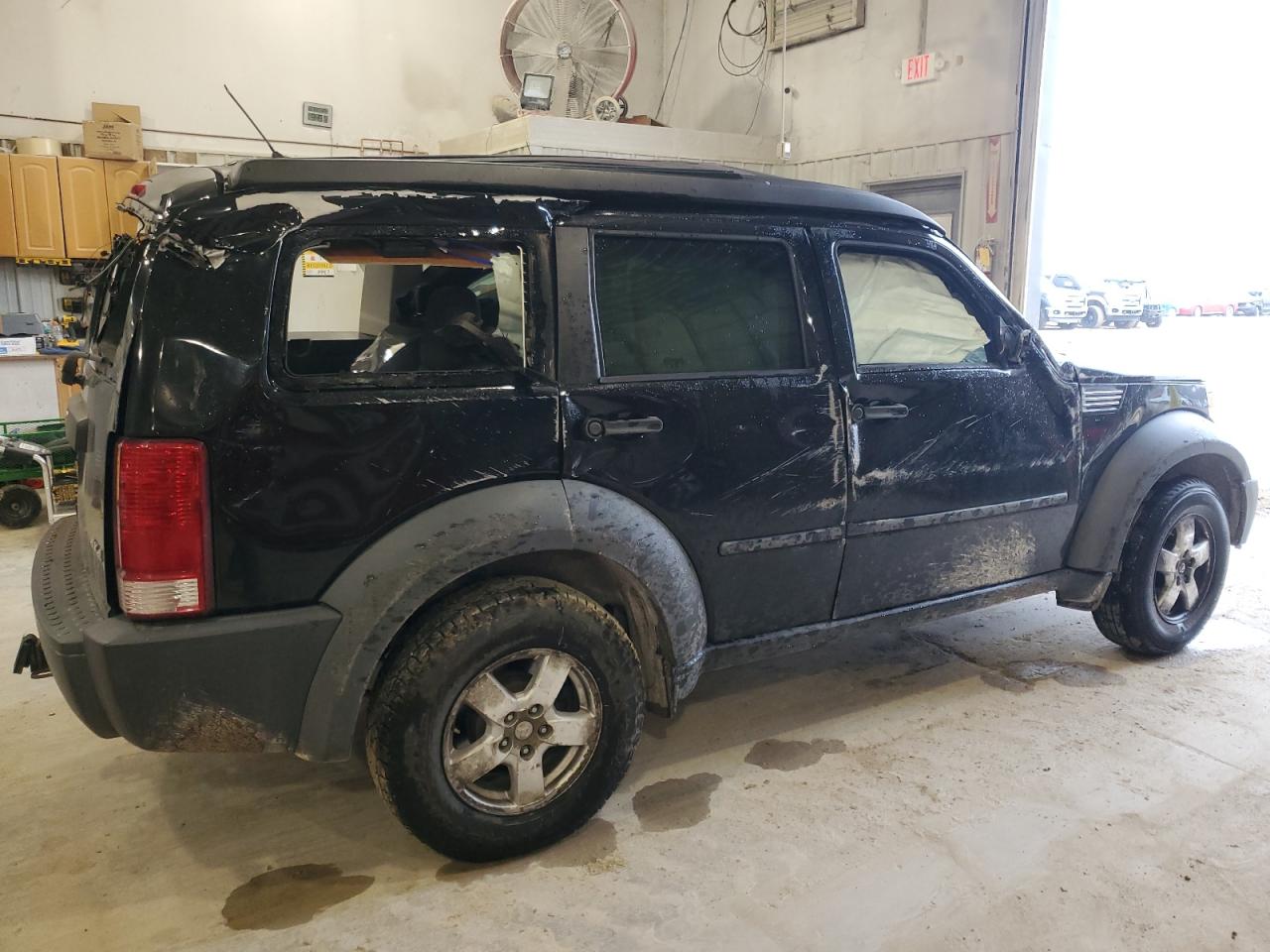 2007 Dodge Nitro - Image 3