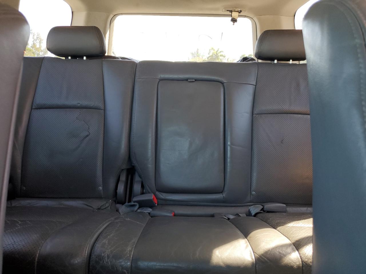 2003 Honda Pilot - Image 10