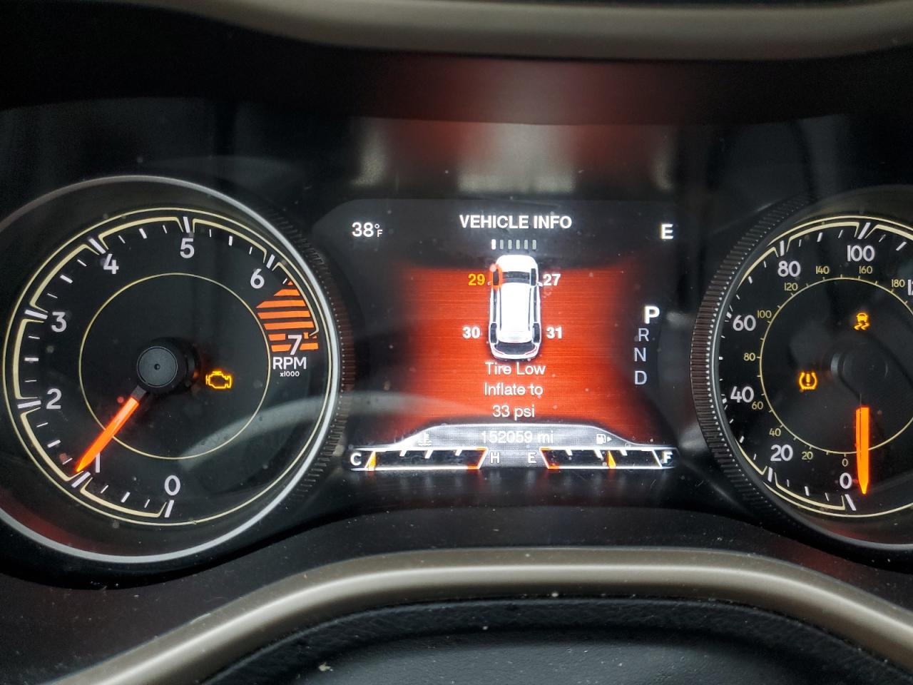 2016 Jeep Grand Cherokee - Image 9