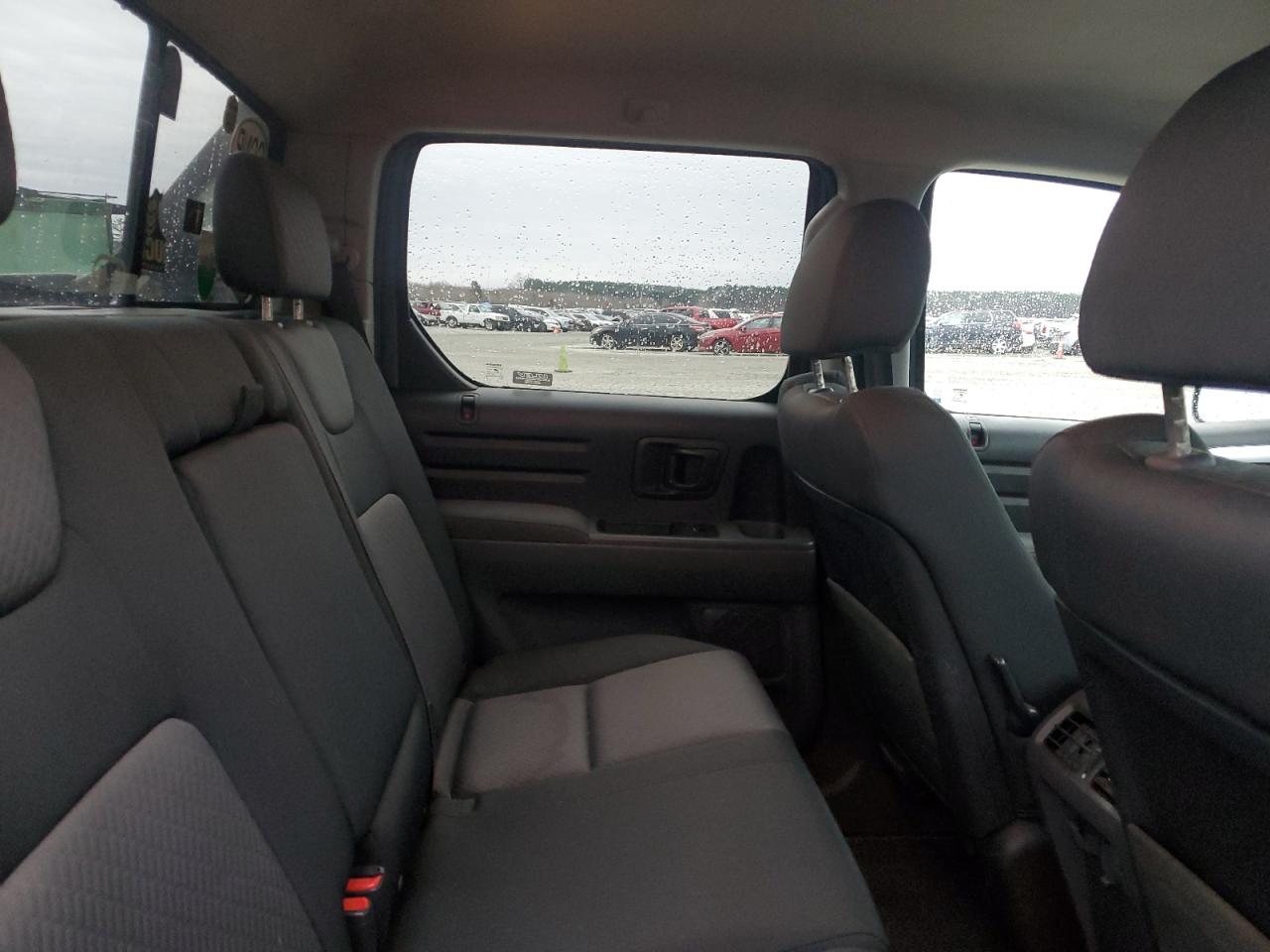 2006 Honda Ridgeline - Image 10