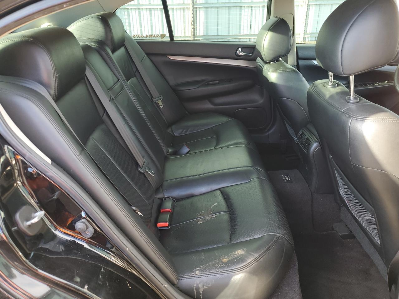 2012 Infiniti G - Image 10