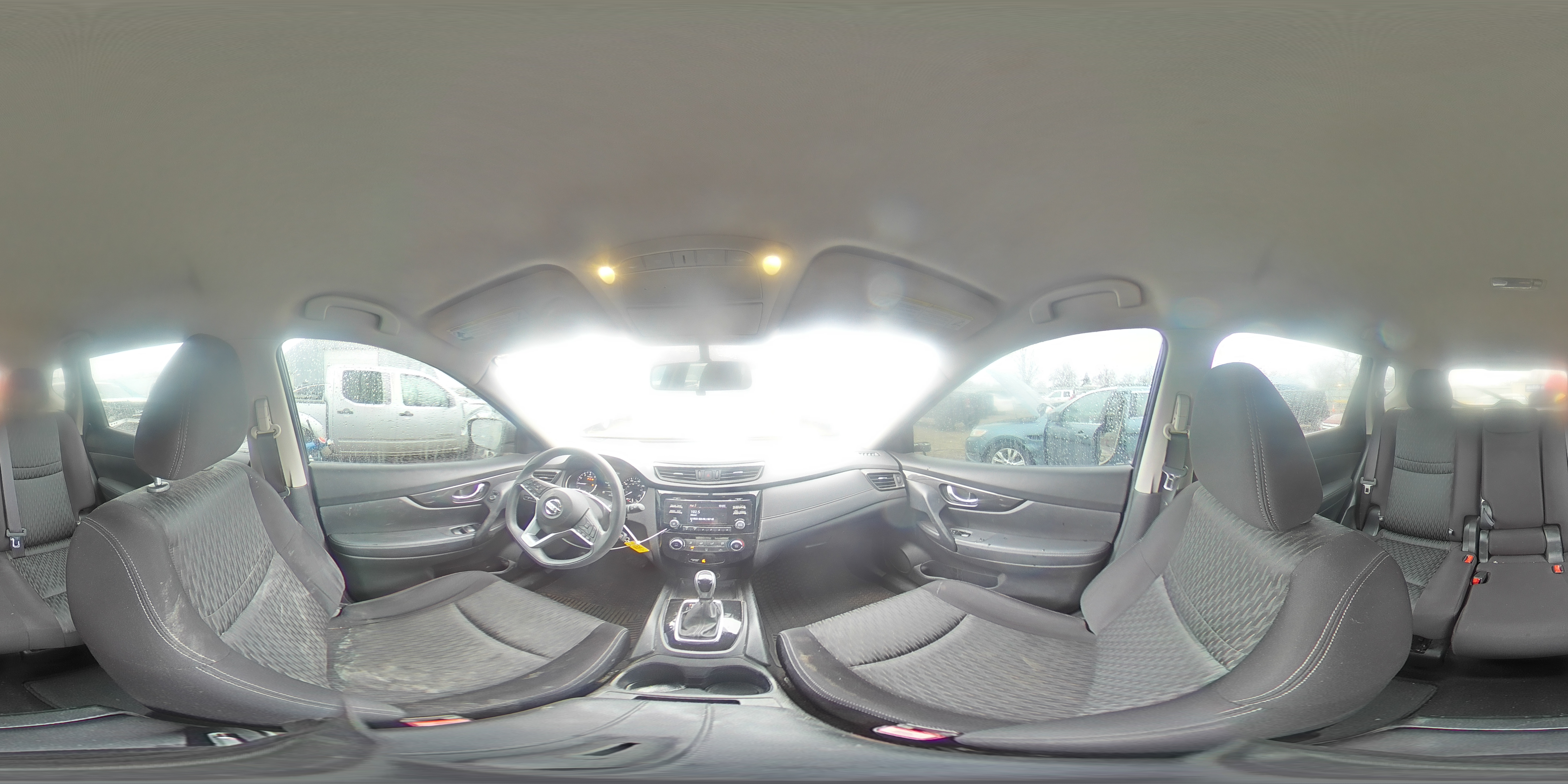 2017 Nissan Rogue - Image 13