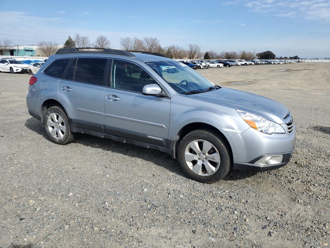 2012 Subaru Outback - Image 4