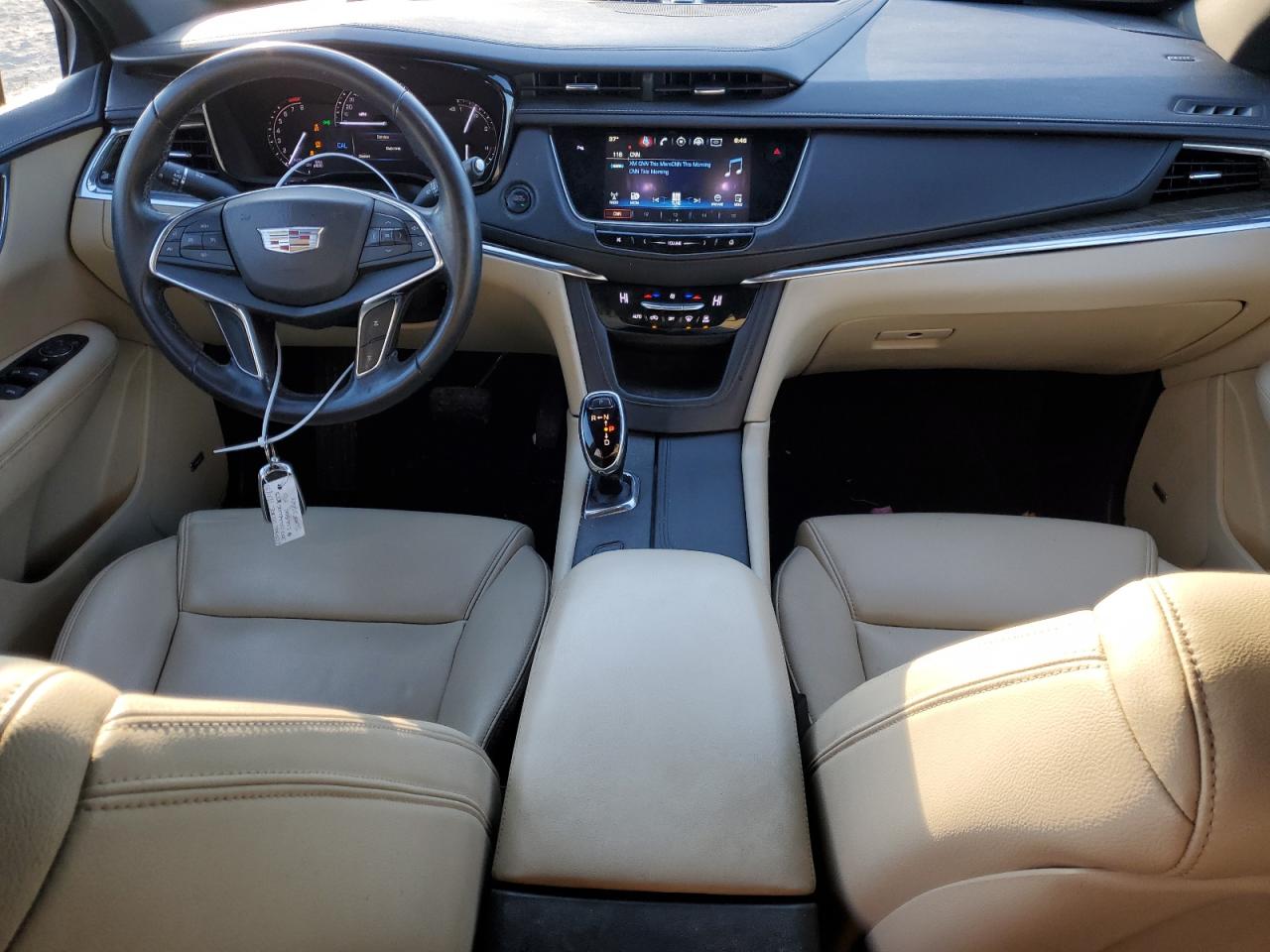 2017 Cadillac XT5 - Image 8