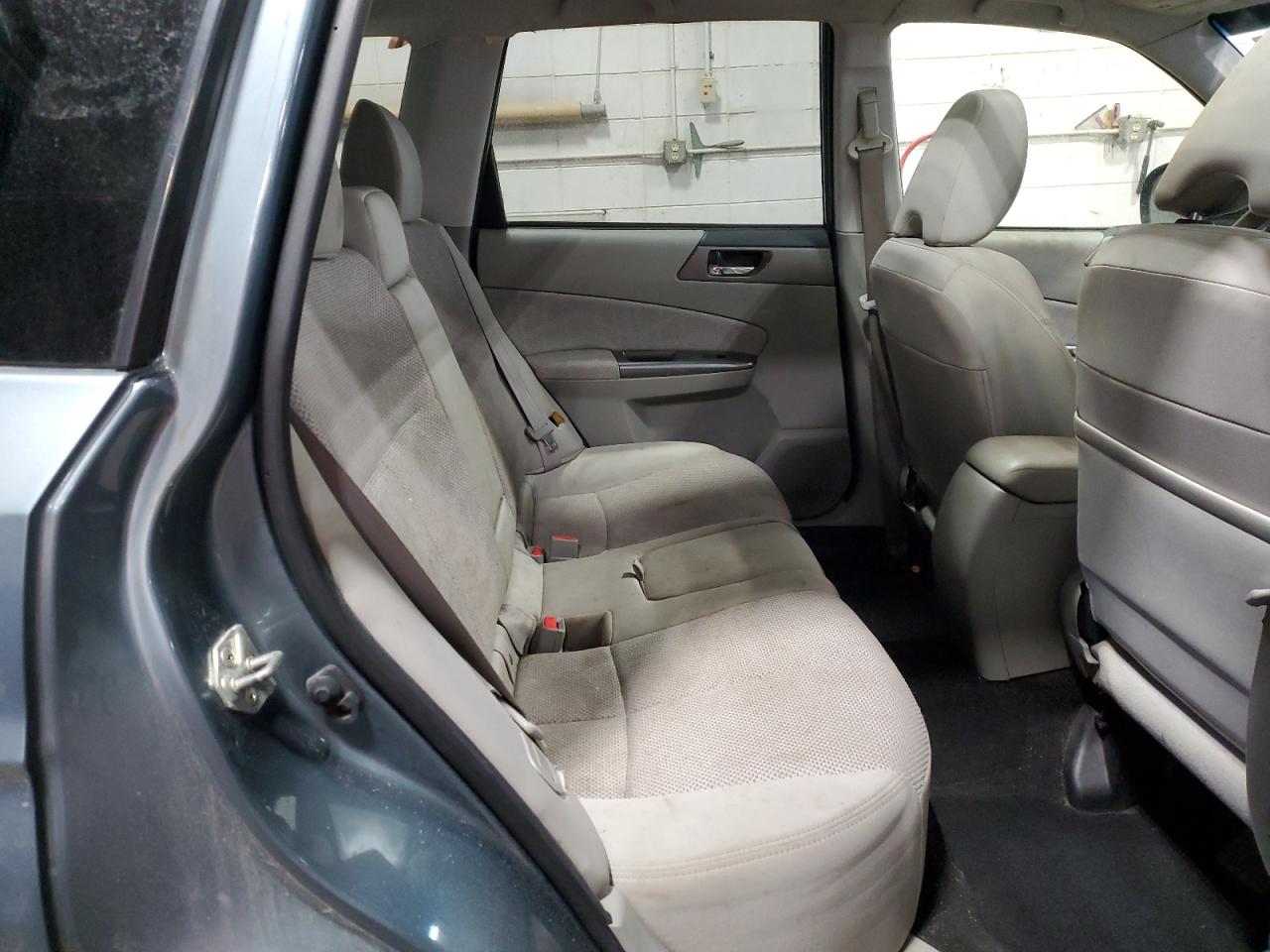 2013 Subaru Forester - Image 11