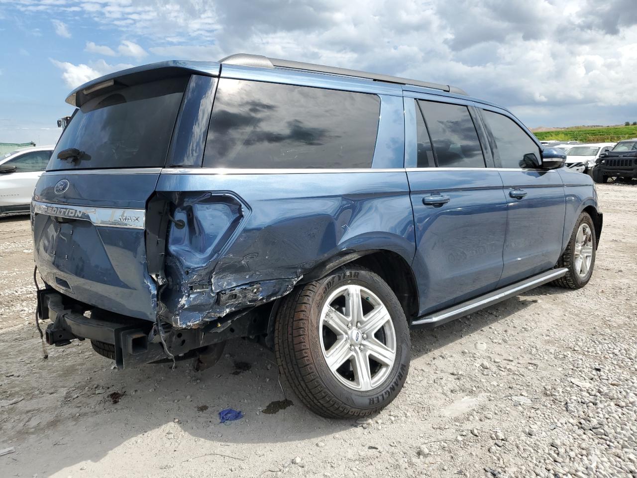 2018 Ford Expedition - Image 3