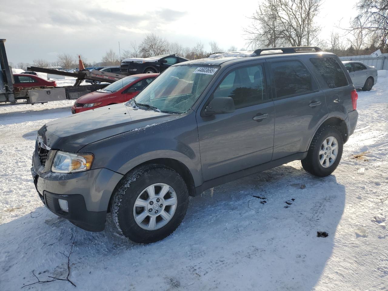 2011 Mazda Tribute I продається в London, ON - Rear End