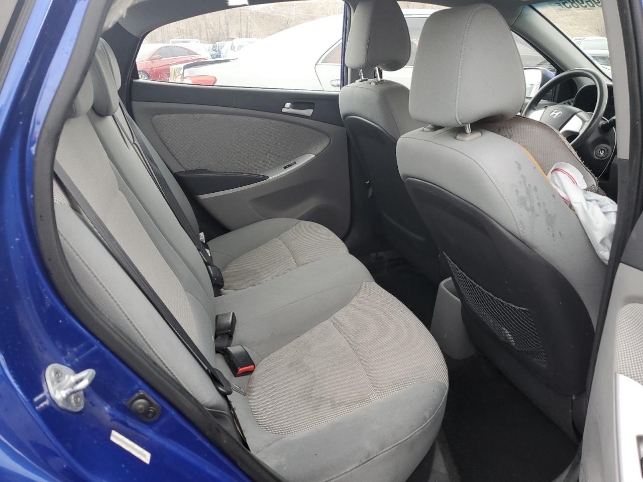 2013 Hyundai Accent - Image 10