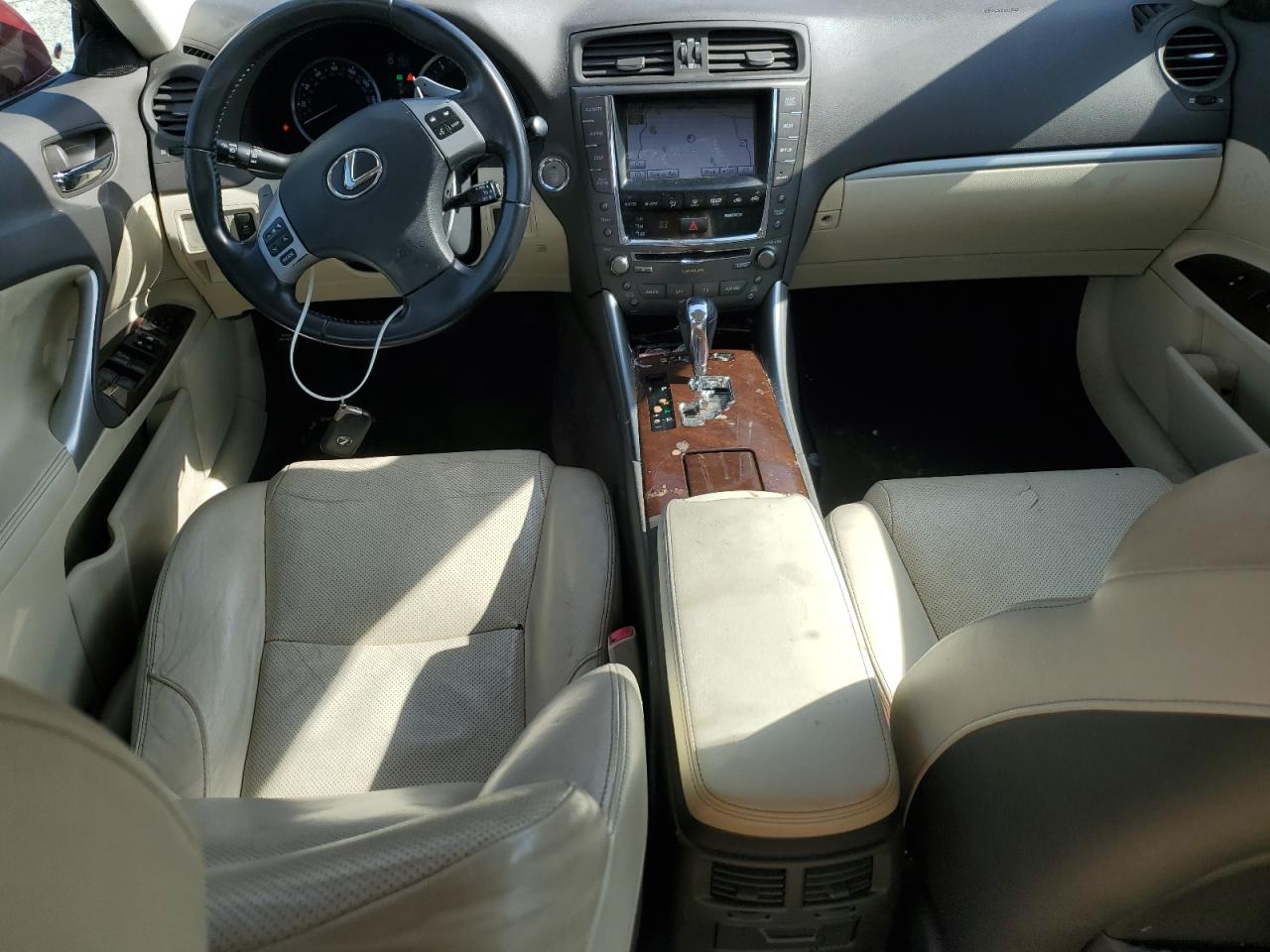 2012 Lexus IS - Image 8