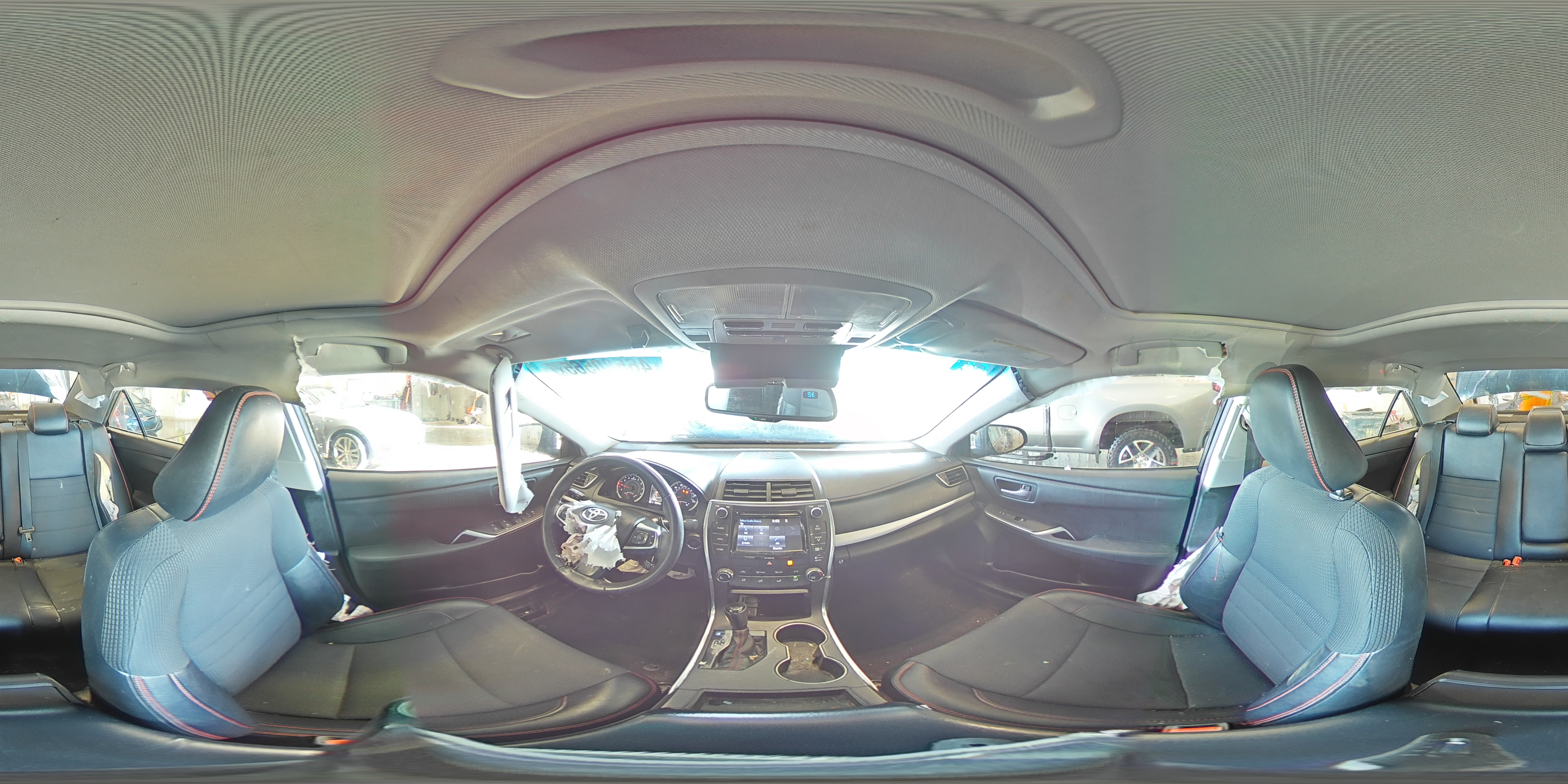 2016 Toyota Camry - Image 14