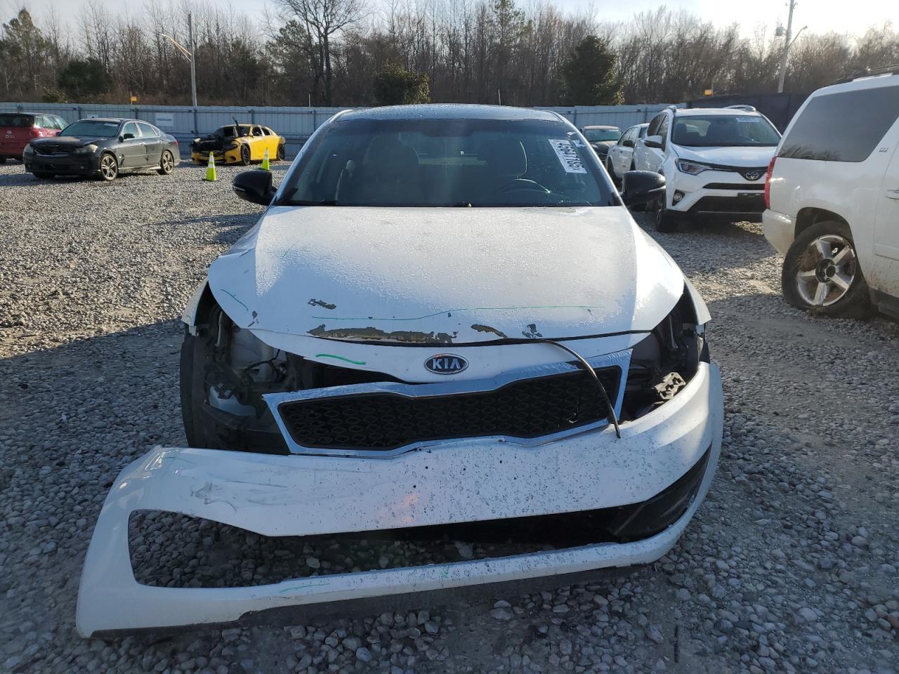 2012 Kia Optima - Image 5