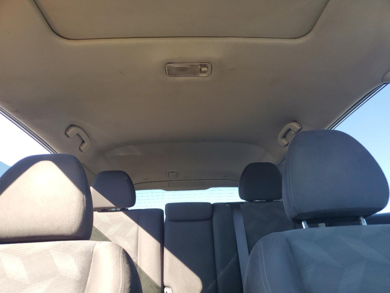2015 Nissan Rogue - Image 10