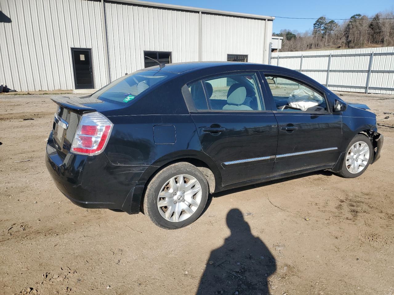 2012 Nissan Sentra - Image 3