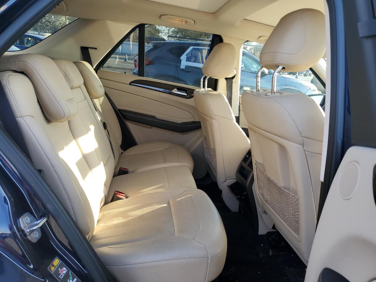 2019 Mercedes-Benz GLE - Image 11