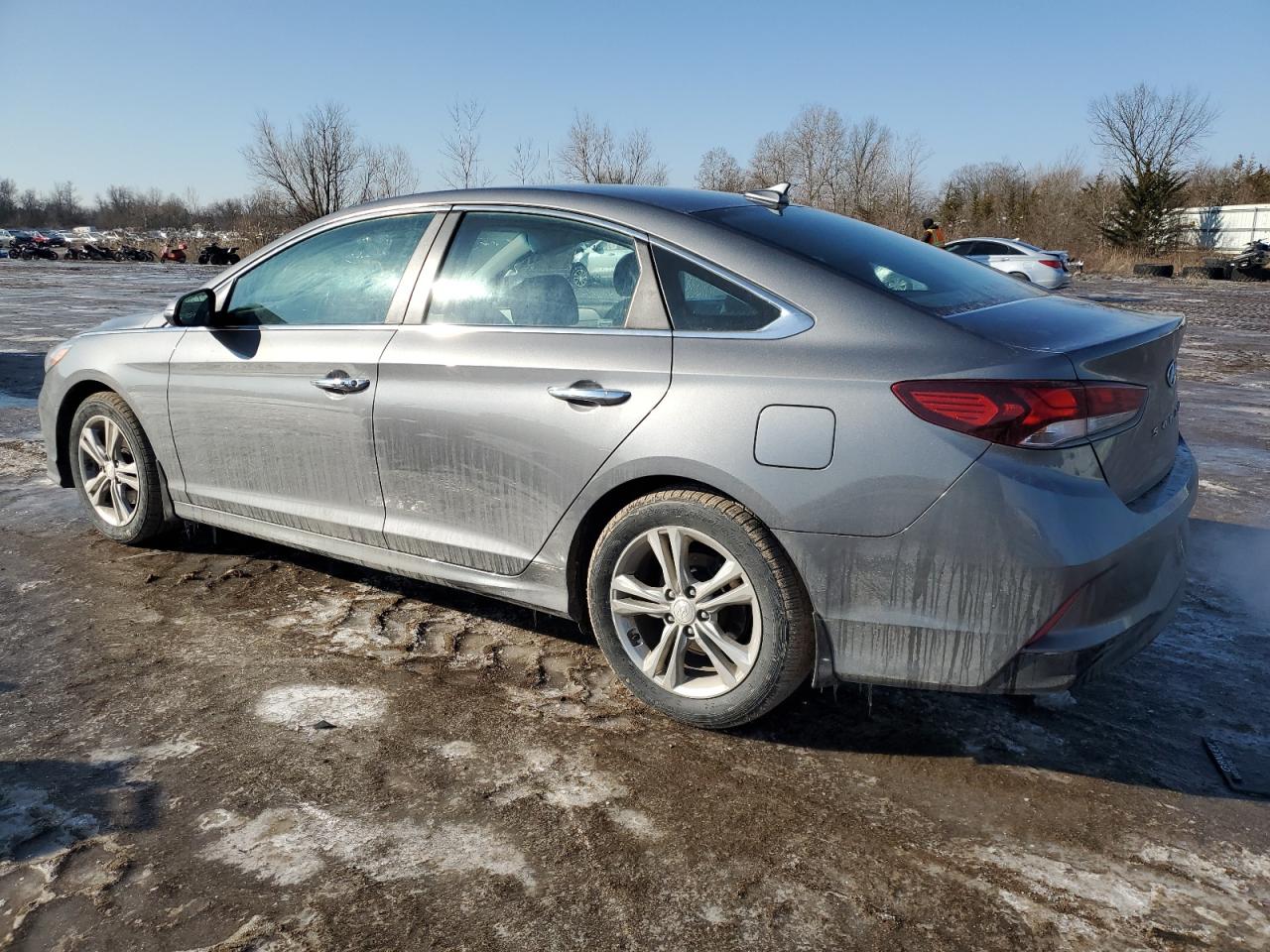 2018 Hyundai Sonata - Image 2