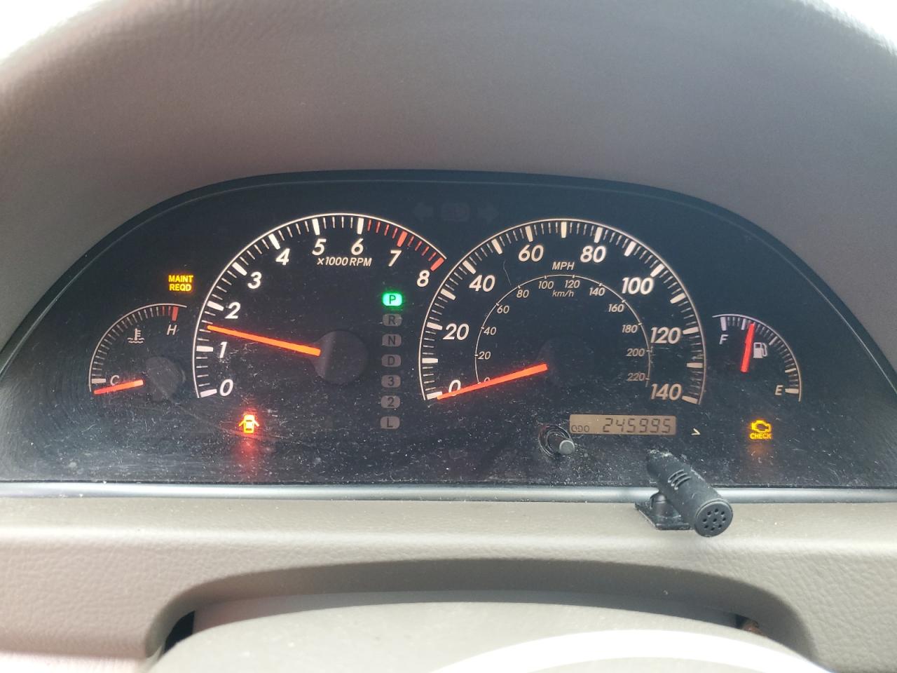 2005 Toyota Camry - Image 9