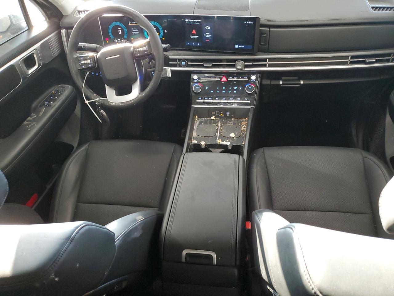 2024 Hyundai Santa Fe - Image 8