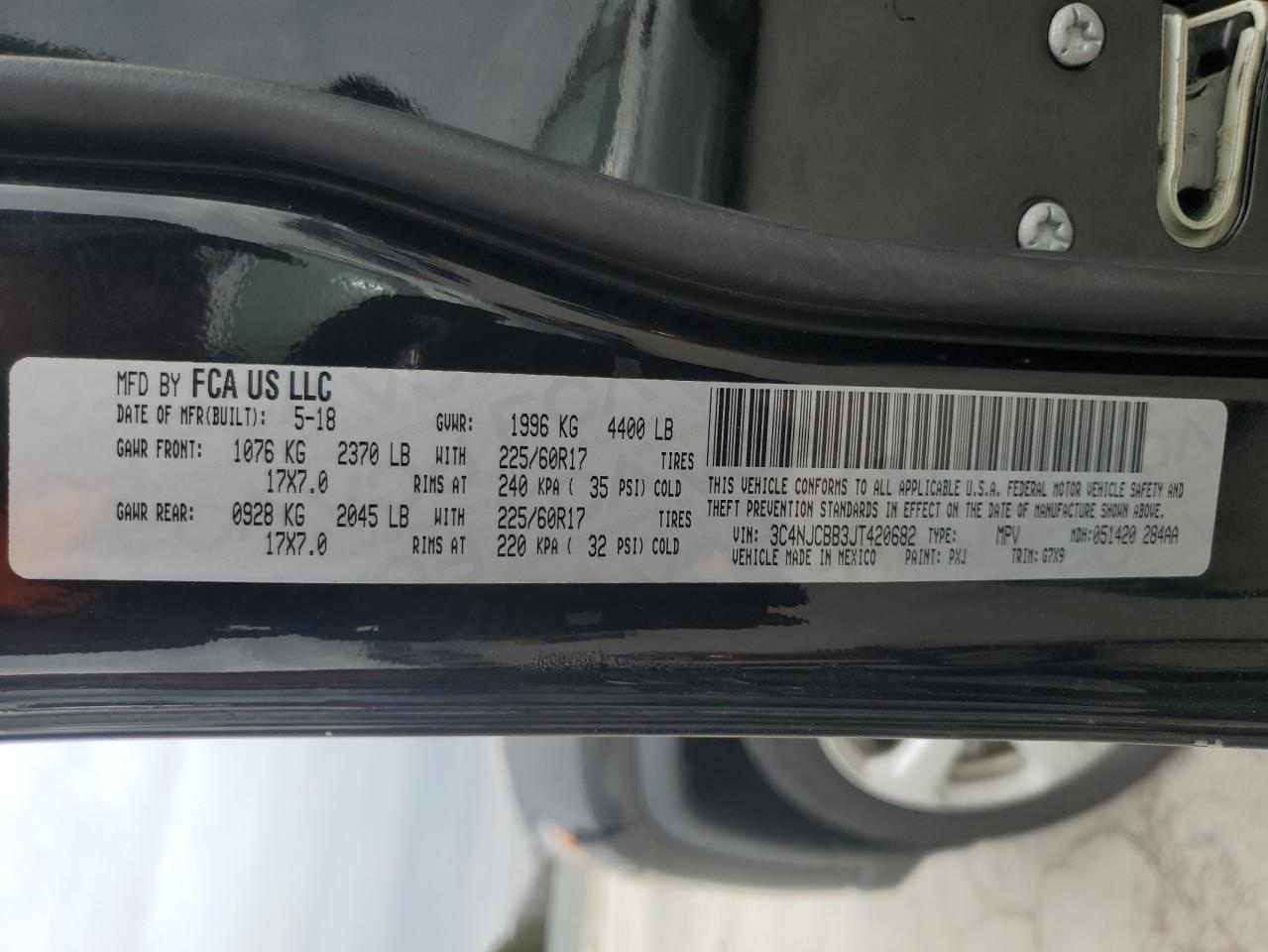 3c4njcbb3jt420682 3C4NJCBB3JT420682 2018 Jeep Compass Latitude