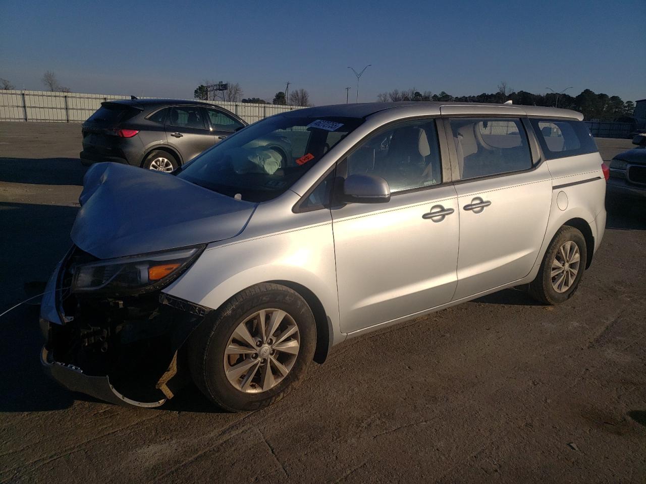 2015 Kia Sedona - Image 1