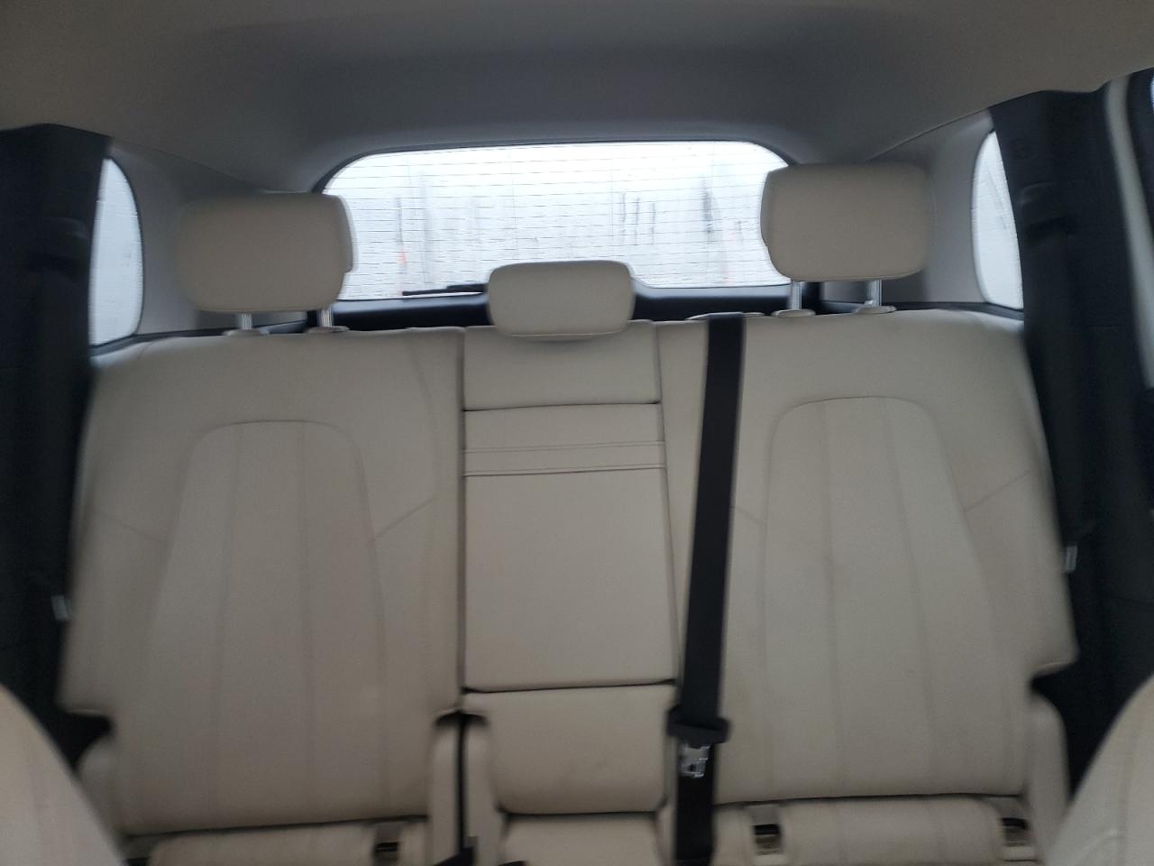2023 Mercedes-Benz GLB - Image 10