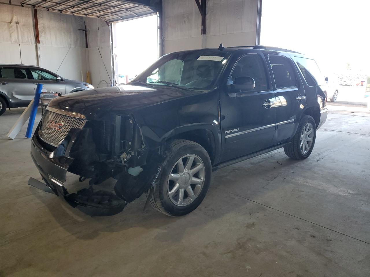 2013 GMC Yukon - Image 1