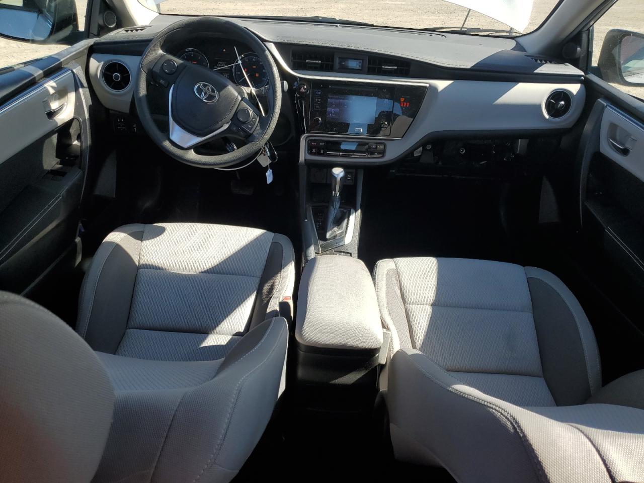 2018 Toyota Corolla - Image 8
