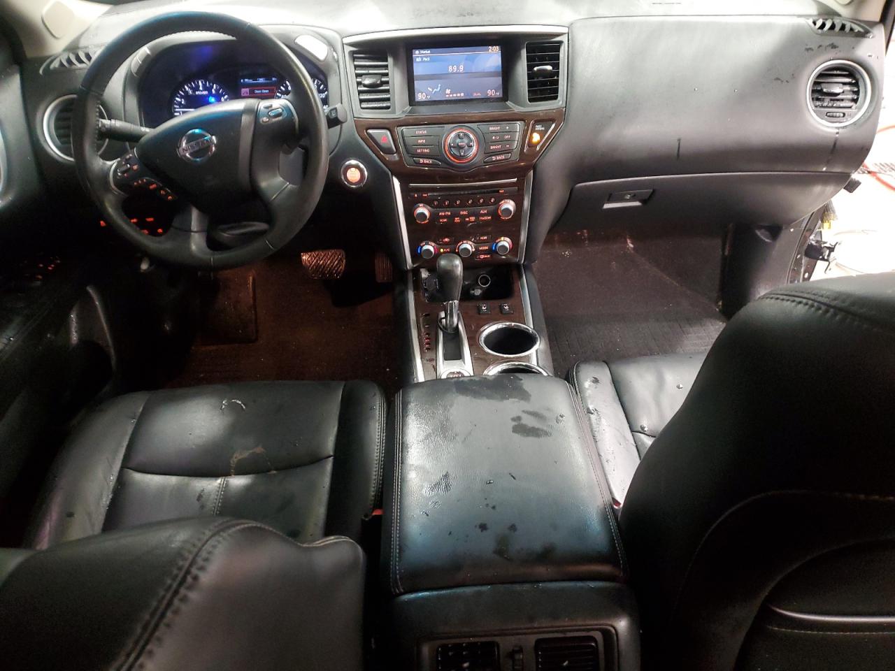 2014 Nissan Pathfinder - Image 8