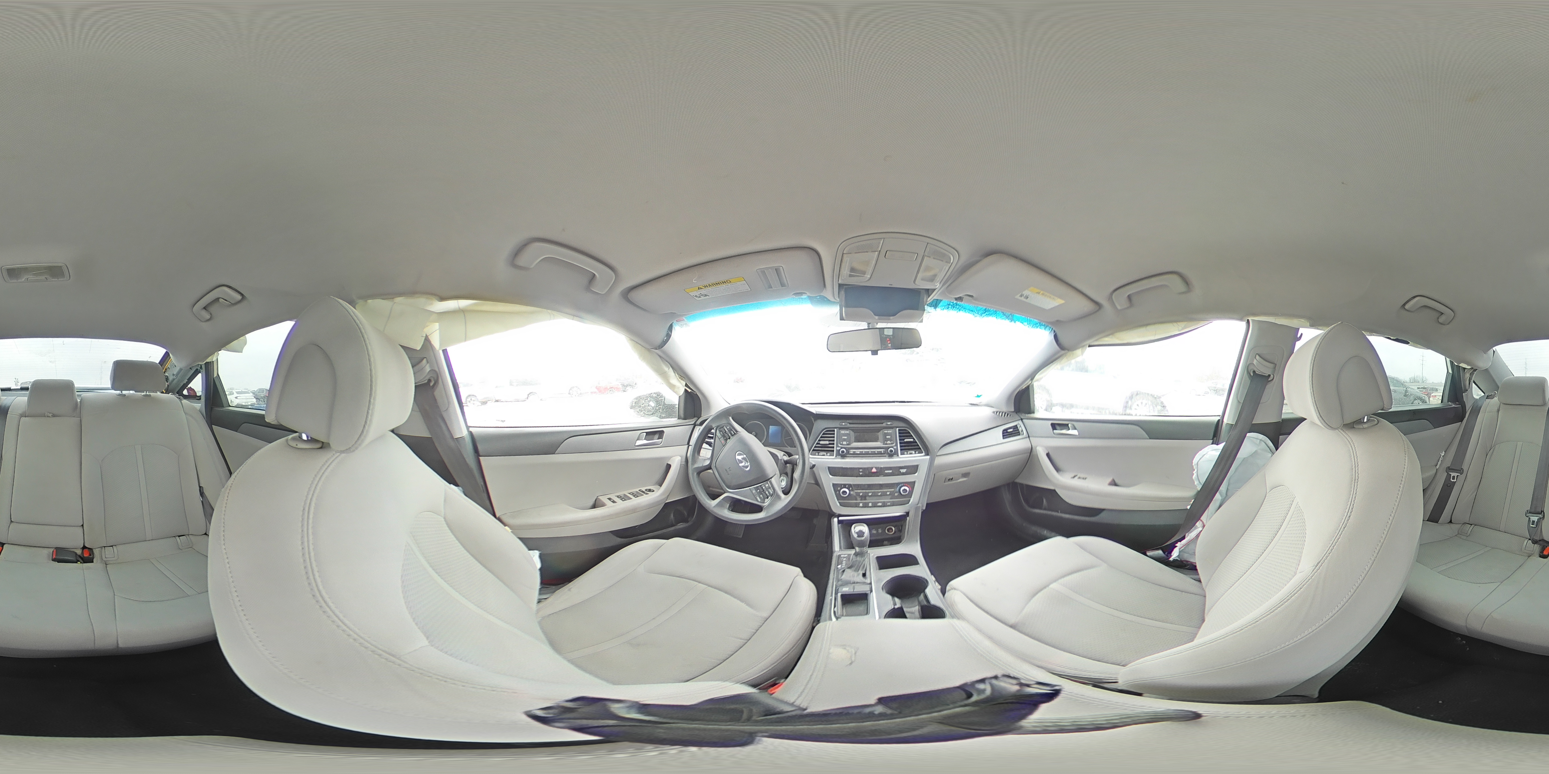 2015 Hyundai Sonata - Image 13