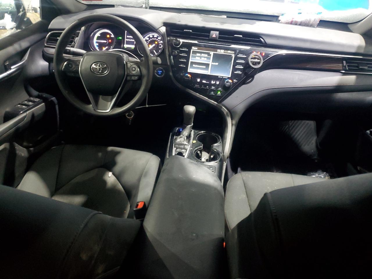 2019 Toyota Camry - Image 8